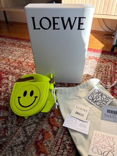 Loewe smiley world heel pouch - smiley,