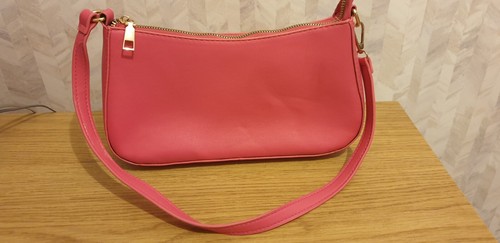 Womens neon pink - pink, hand/shoulder